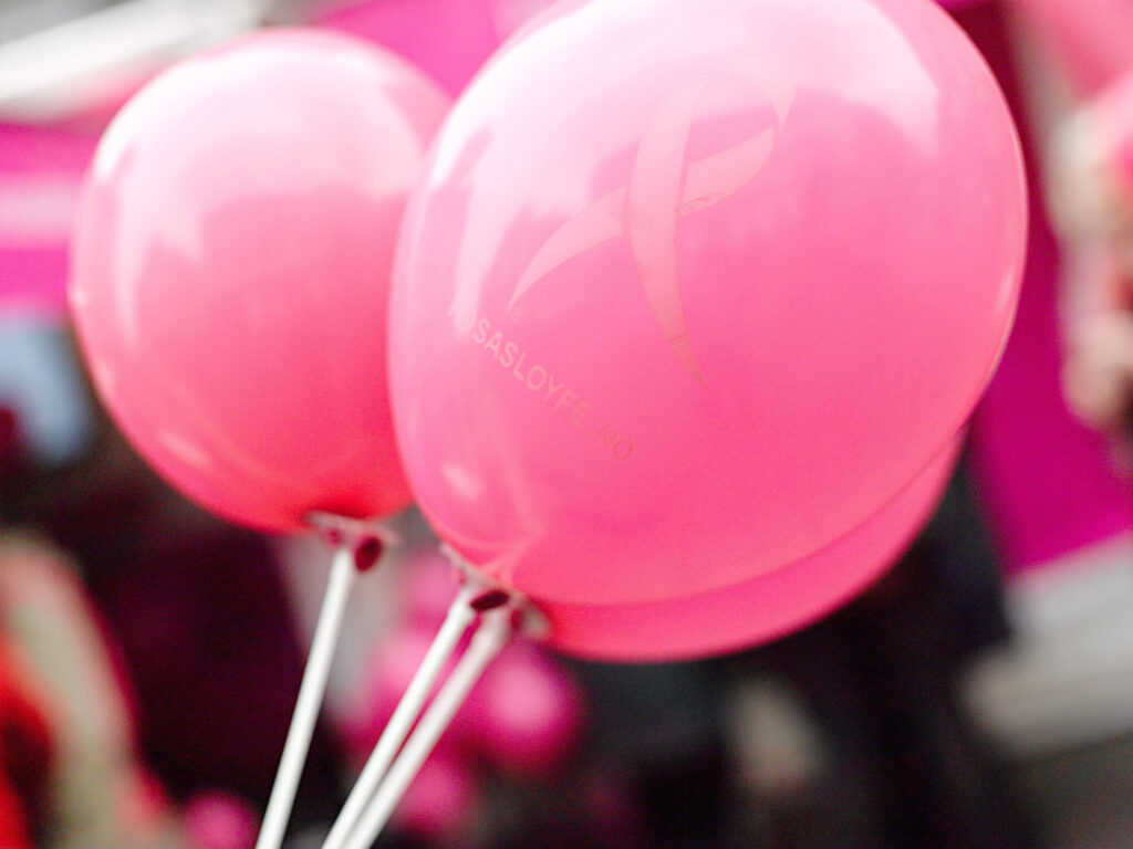 Rosa ballonger på pinne