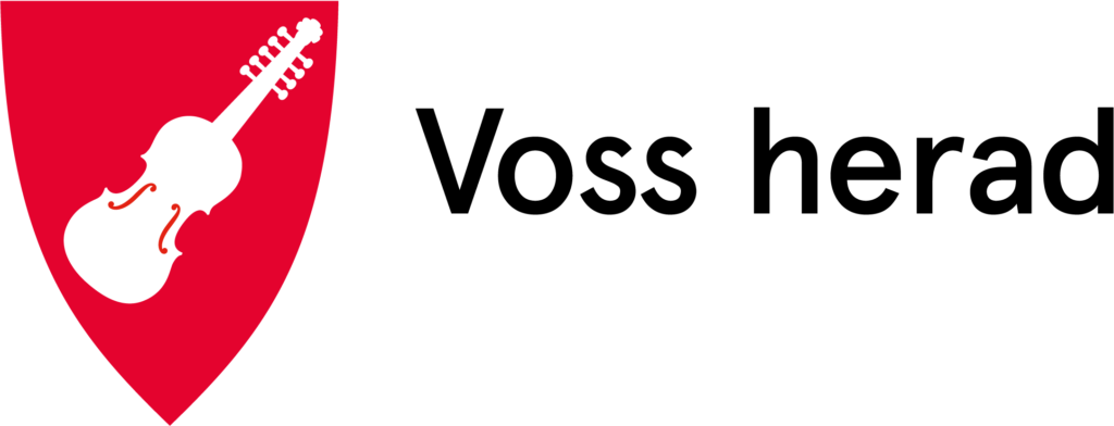 Logo for Voss herad med et rødt skjold med en hvit fele til venstre og teksten "Voss herad" i svart til høyre.