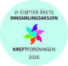Et sirkulært merke med fargerikt pinwheel, norsk tekst med teksten "Vi støtter årets innsamlingsaksjon, Kreftforeningen, 2026" på en lyseblå bakgrunn.